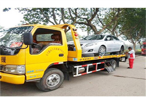 驻马店附近24小时汽车拖车服务热线
